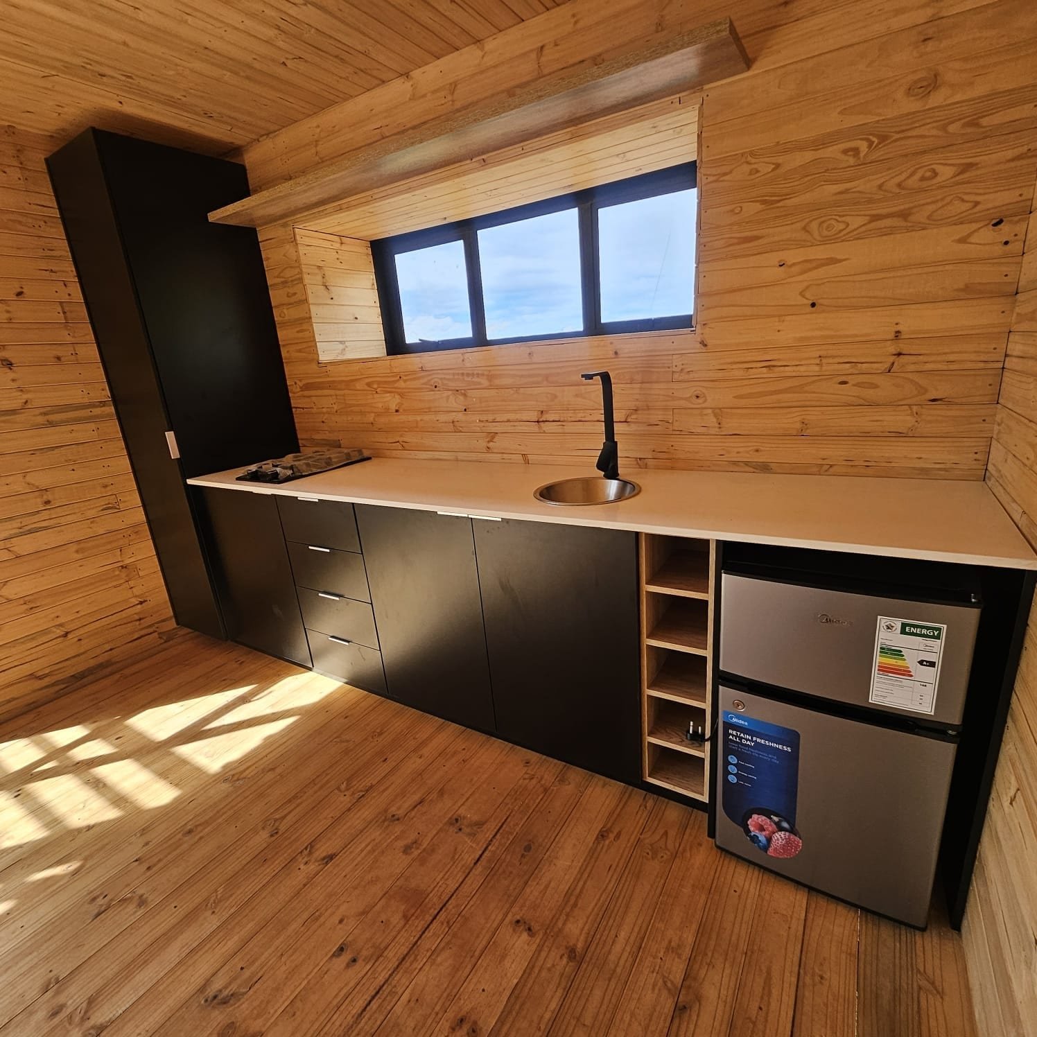 Carpentry & Kitchens — project 4